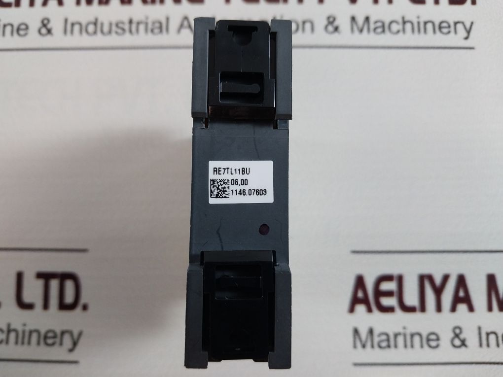 Schneider Electric Re7Tl11Bu On Delay Time Relay