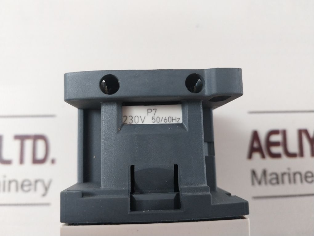 Telemecanique/Schneider Cad32 P7 Control Relay Cad32