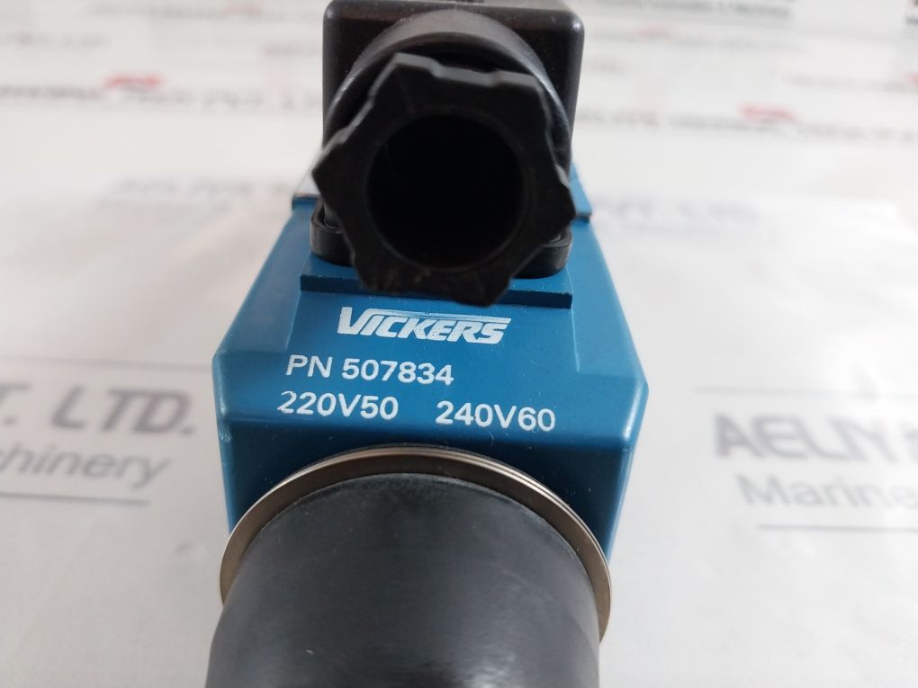 Vickers Dg4V 3 2N Hm U D6 60 Directional Control Valve 507834
