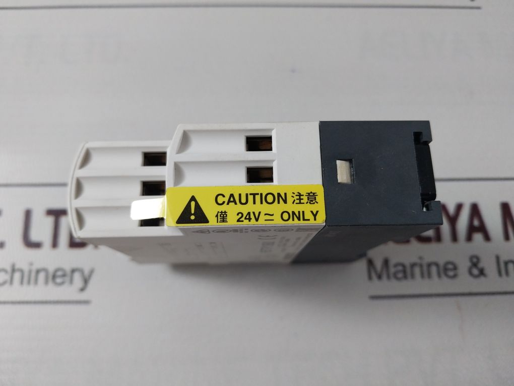 Schneider Electric/Telemecanique Re7Tp13Bu Adjustable On-delay Timing Relay
