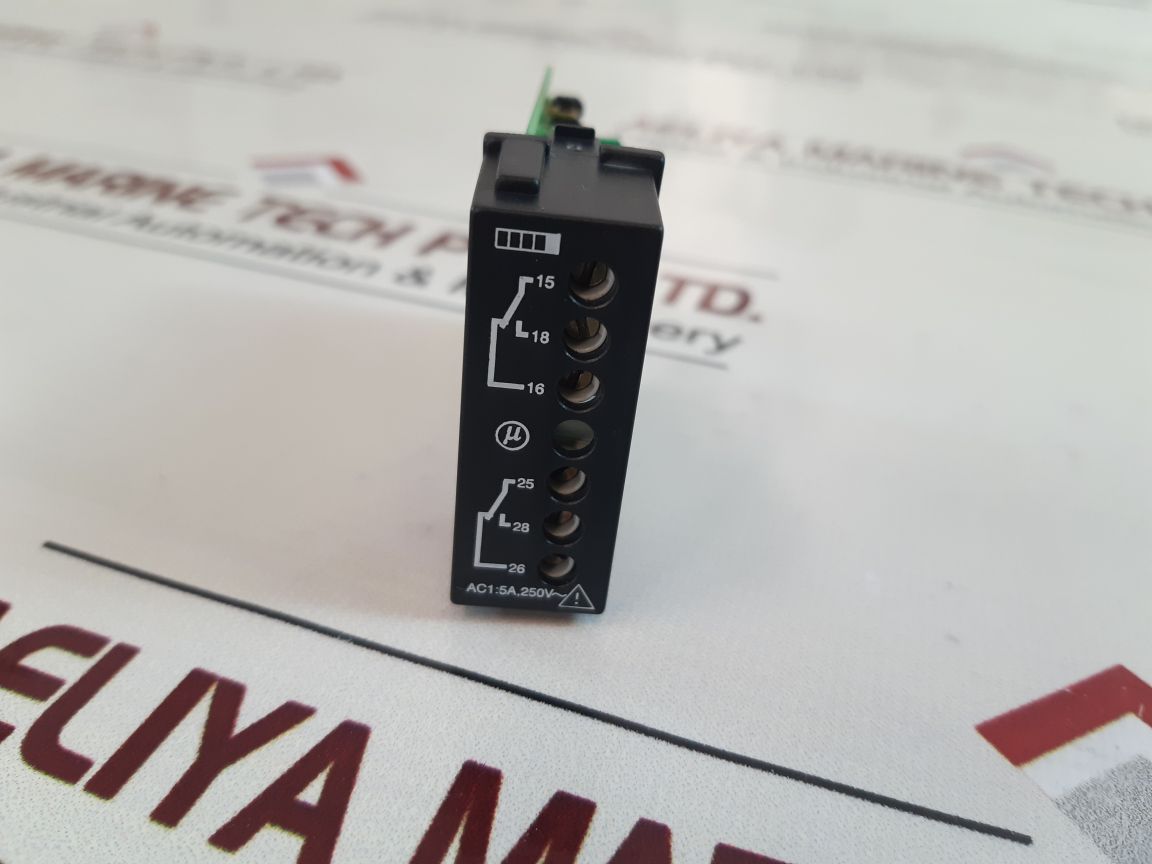 Carlo Gavazzi 2300689 Em-1 Output Module Relay