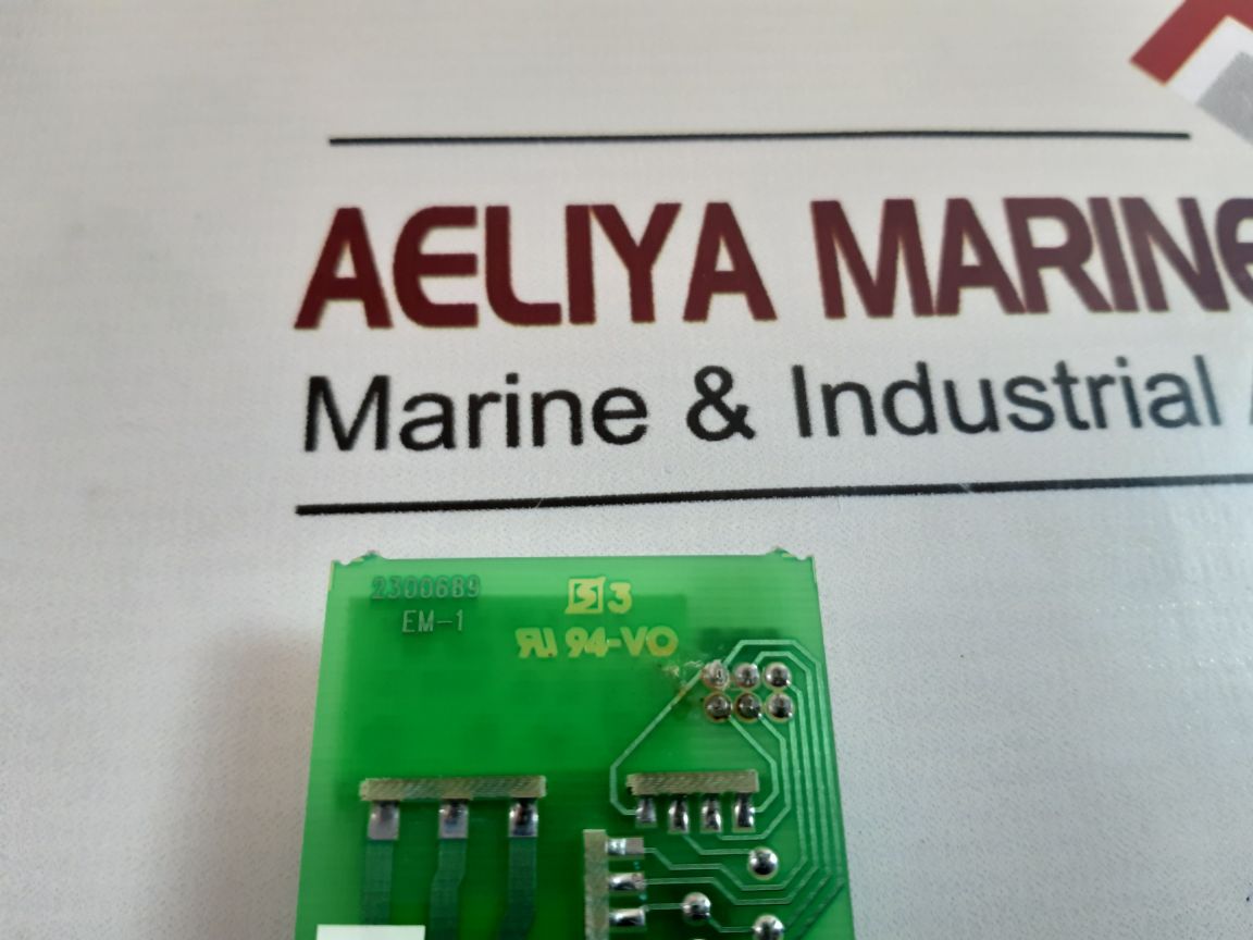 Carlo Gavazzi 2300689 Em-1 Output Module Relay