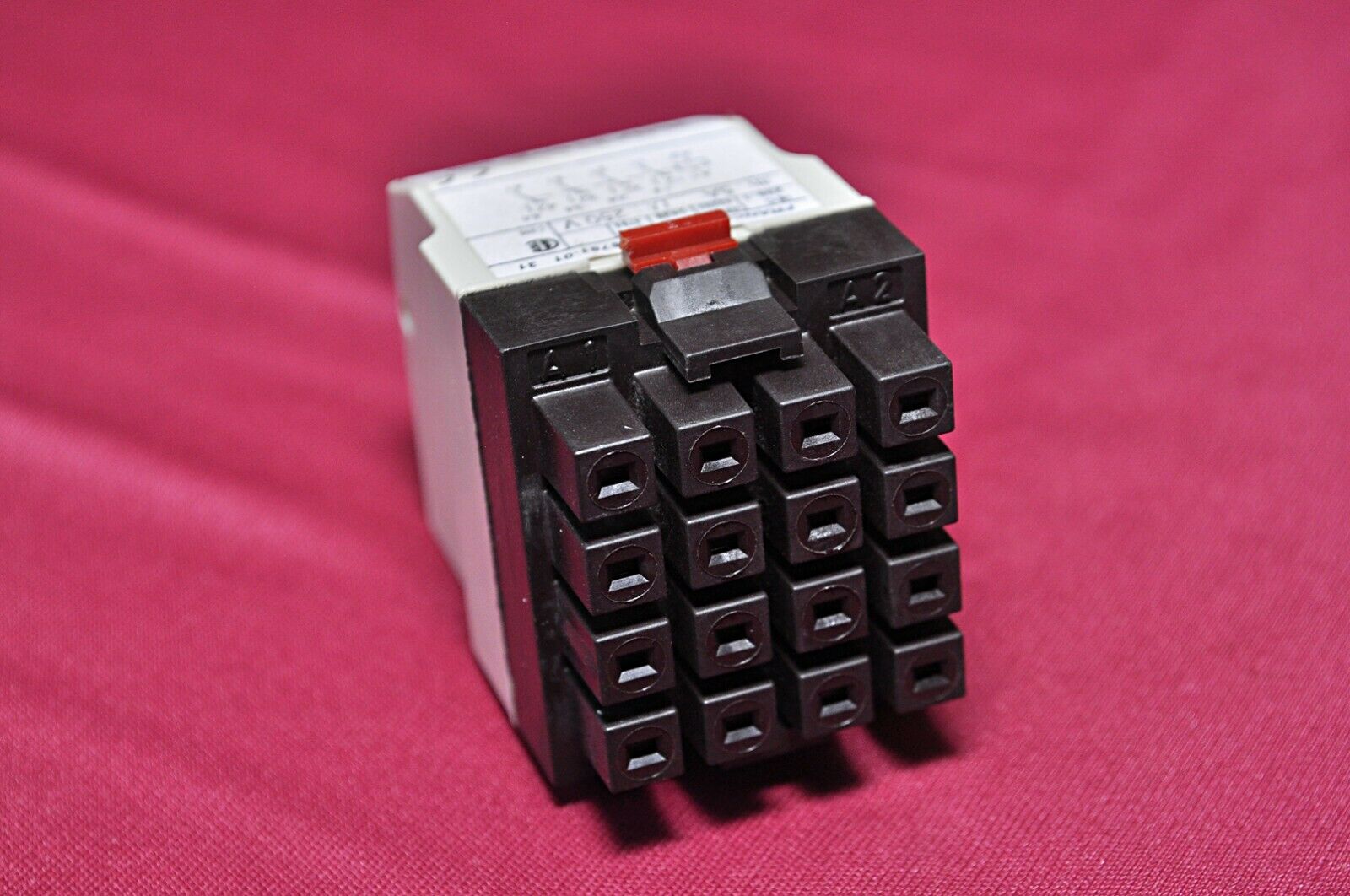 Telemecanique Rhn416De Relay 48V 60Hz