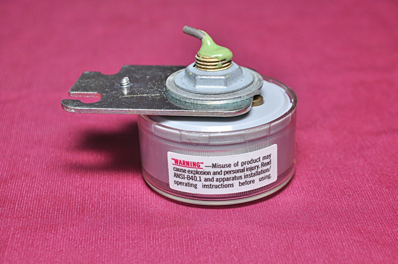 Usg pressure gauge 0.5 to 2.0 bar , kg/cm2