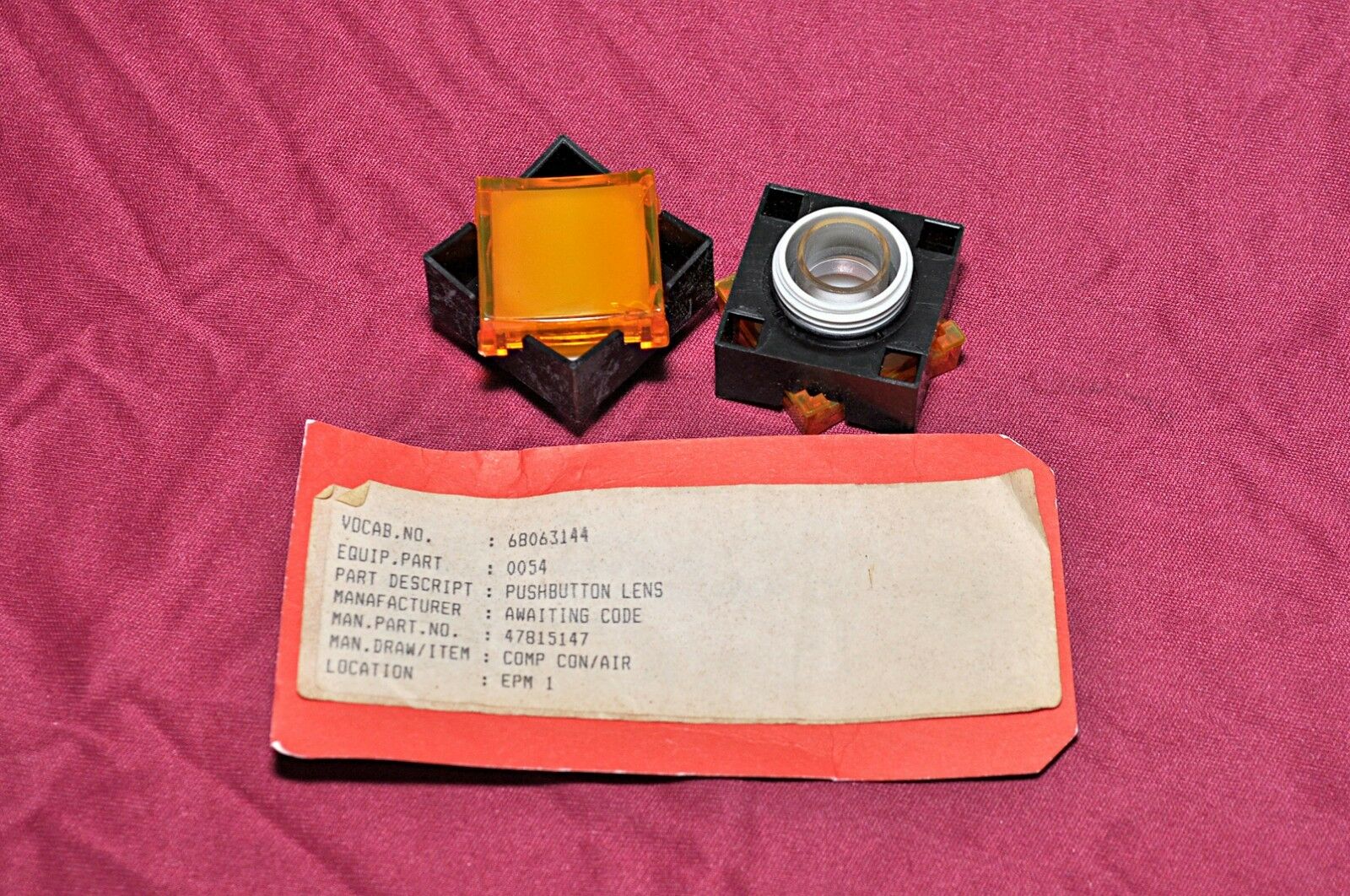 Telemecanique xbfg 175 yellow lens pushbutton