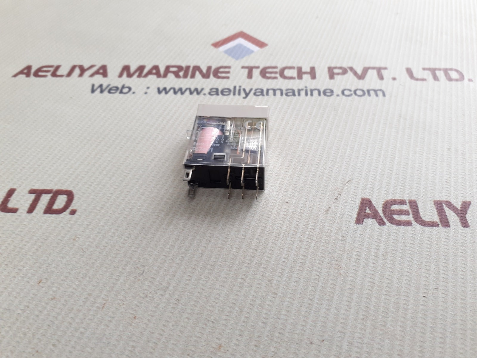 Omron g2r-2-sn(s) relay