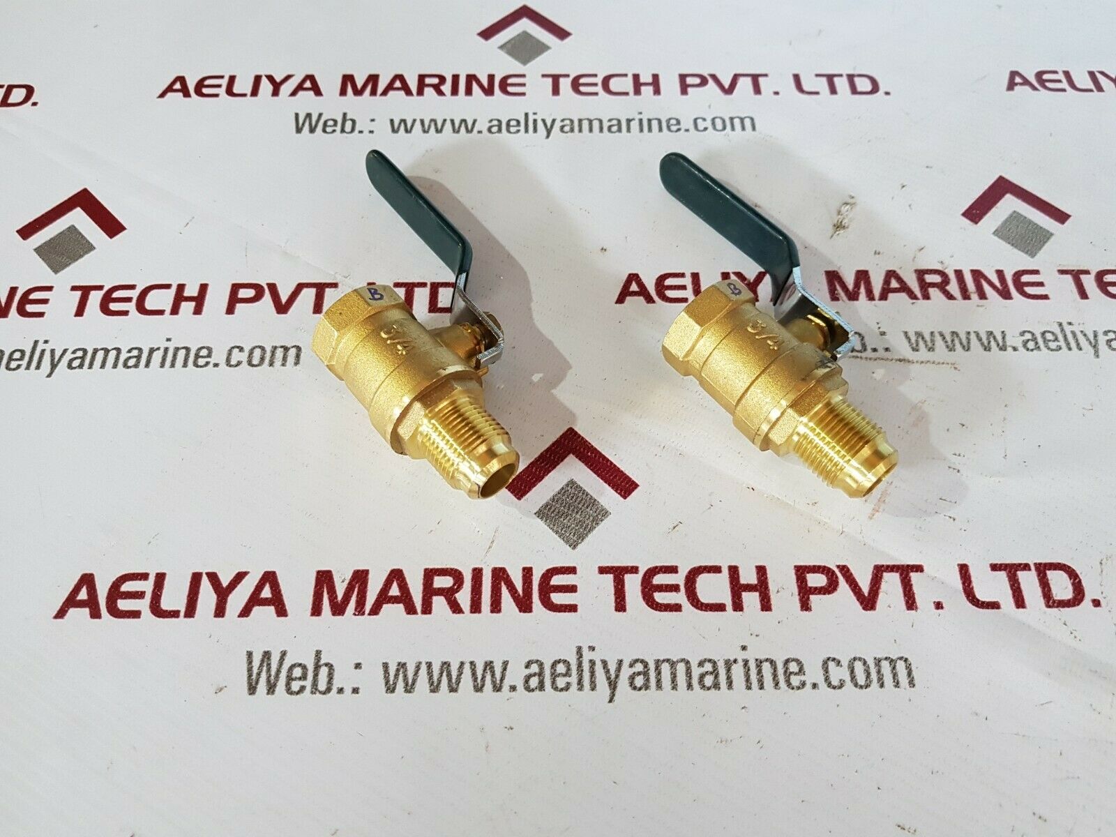 Honeywell 3/4 brass ball valve