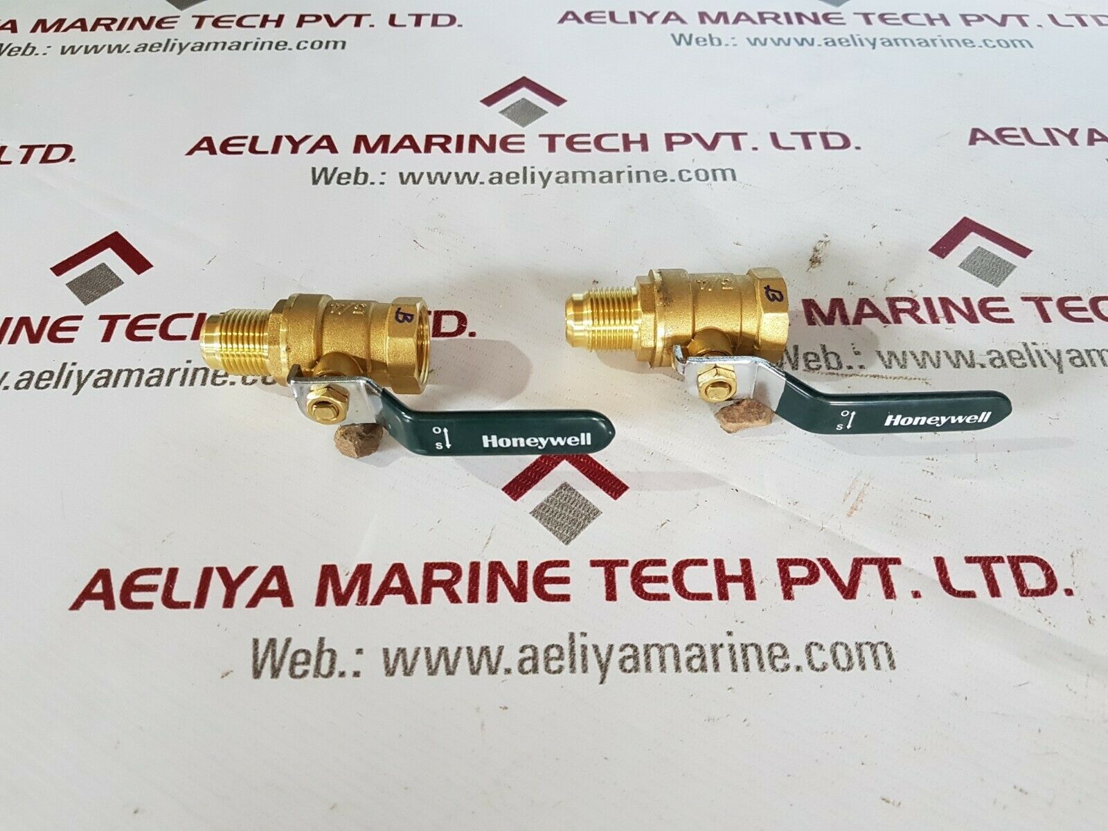 Honeywell 3/4 brass ball valve