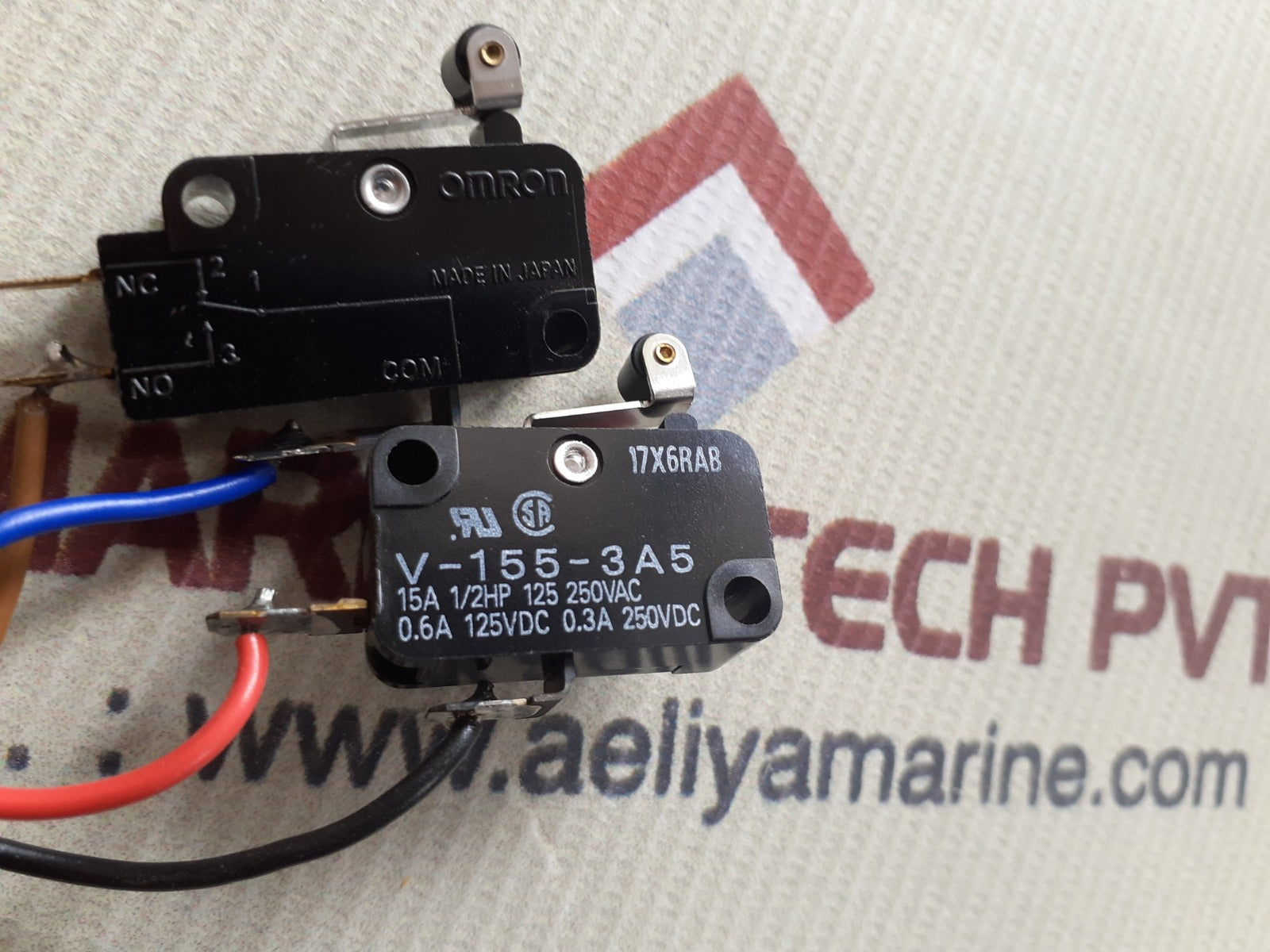 Toyota 33622-13500-71 switch