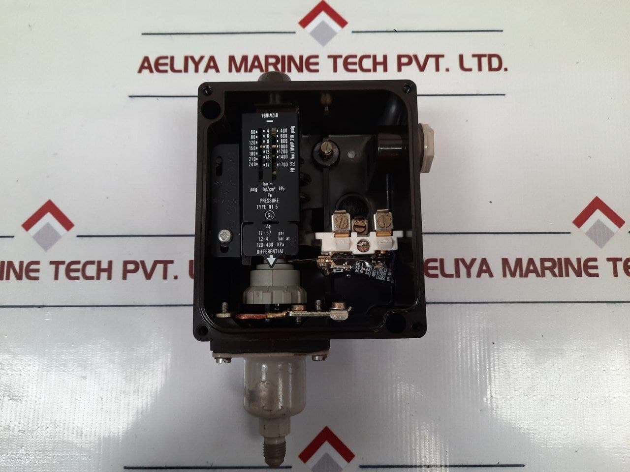 Danfoss rt5 pressure switch 17-5250