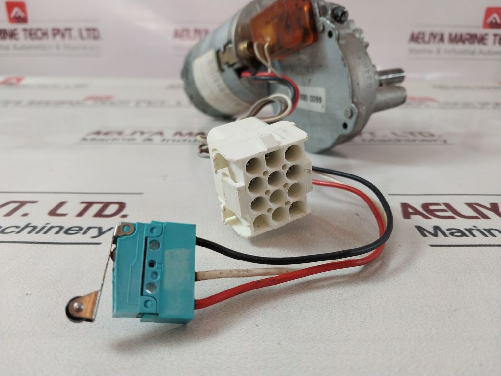 33 1880 0099 Brewing Unit Motor Complete