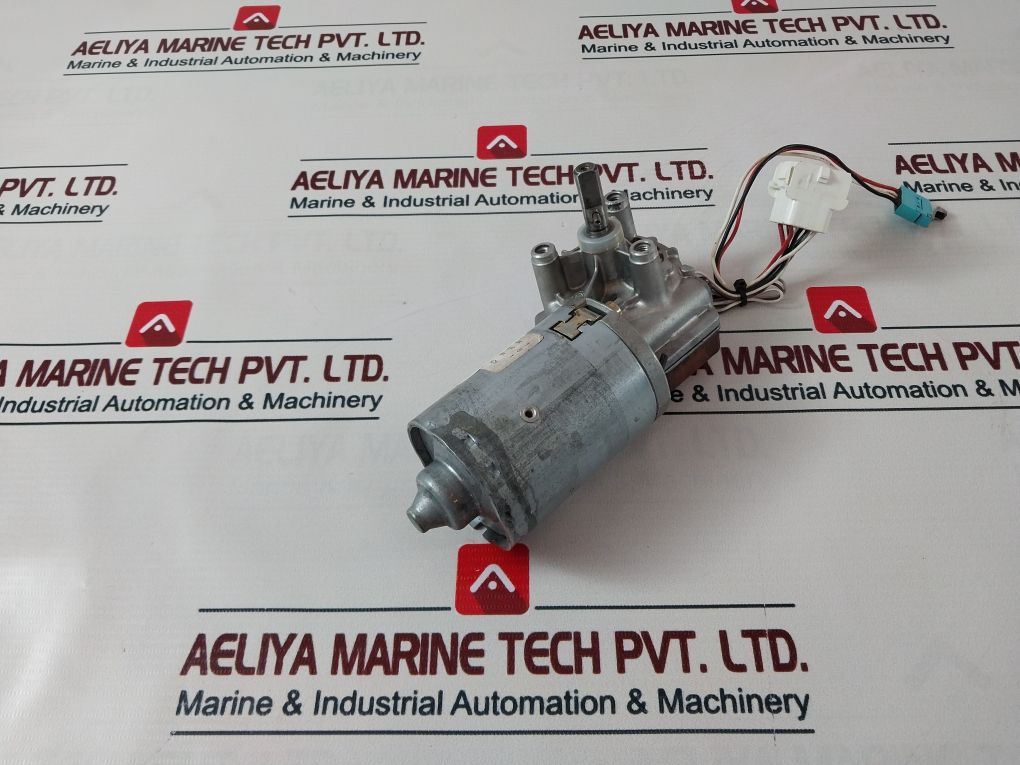 33 1880 0099 Brewing Unit Motor Complete