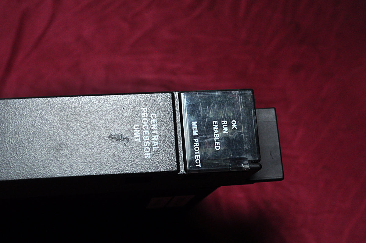 Ge Fanuc ic697cpm915-cc programmable controller