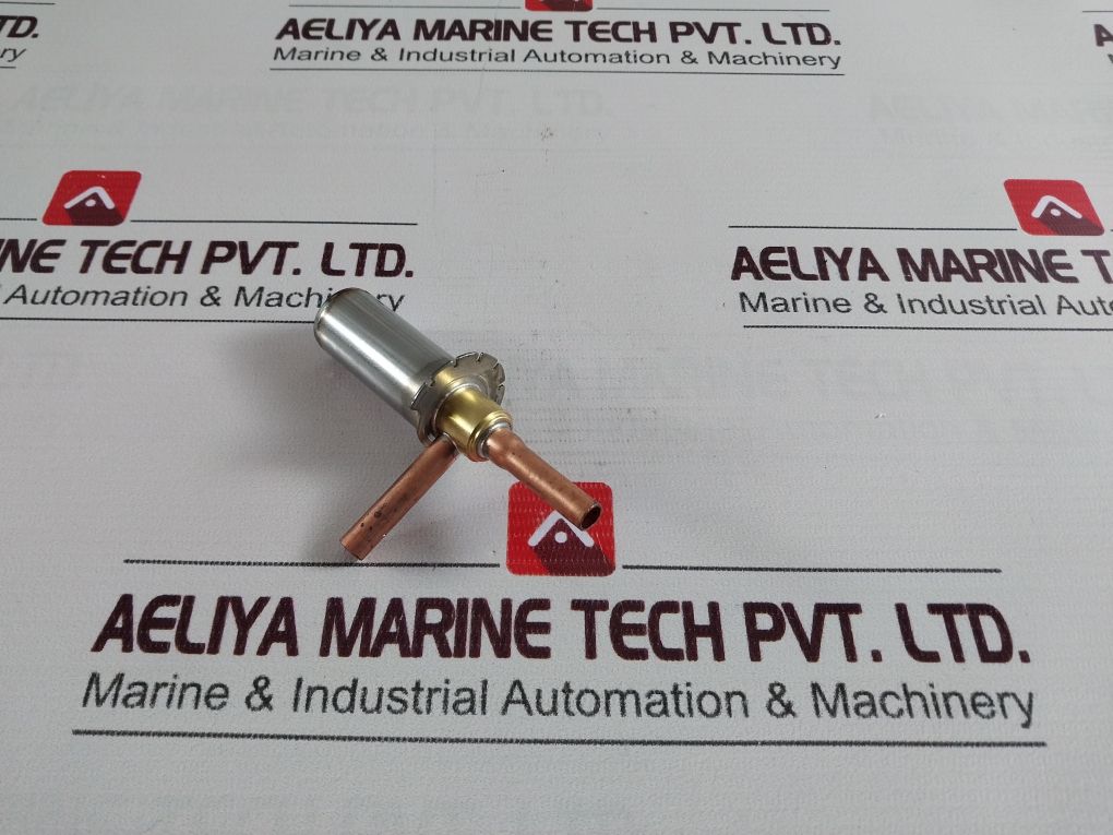 5220A90013B Expansion Body Valve