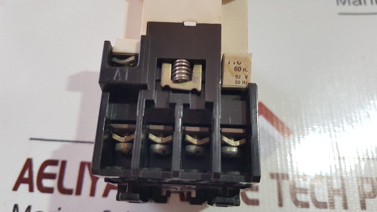 Lovato C4 Contactor 600V Ac 6A