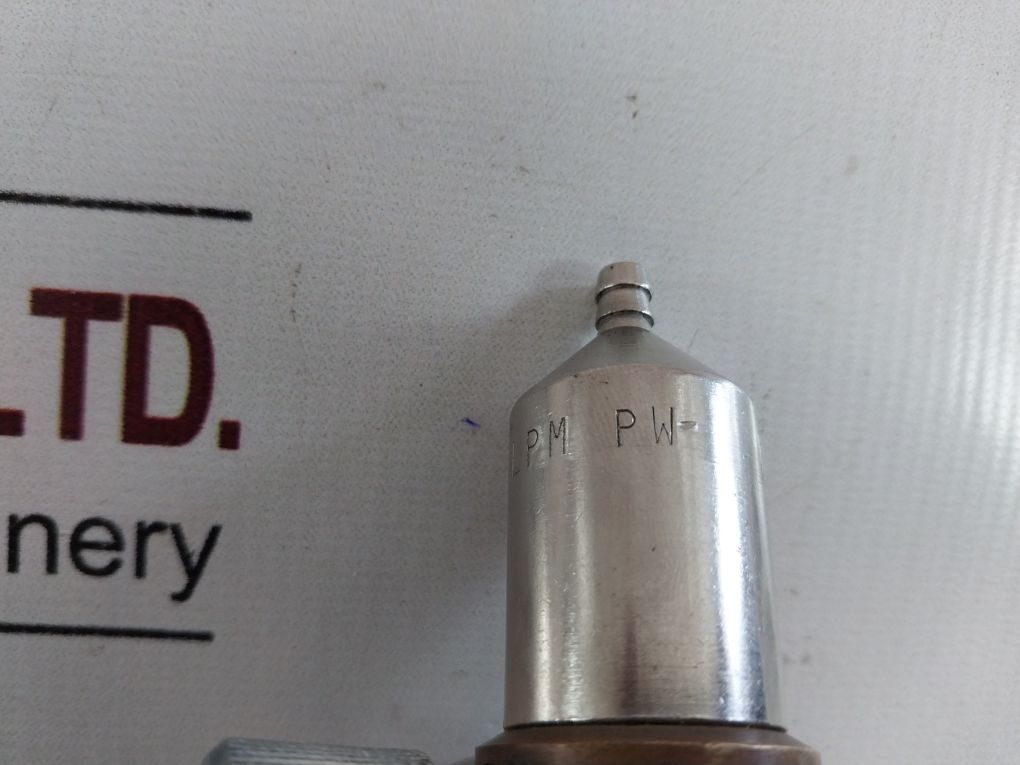 713 1.5 Lpm Regulator