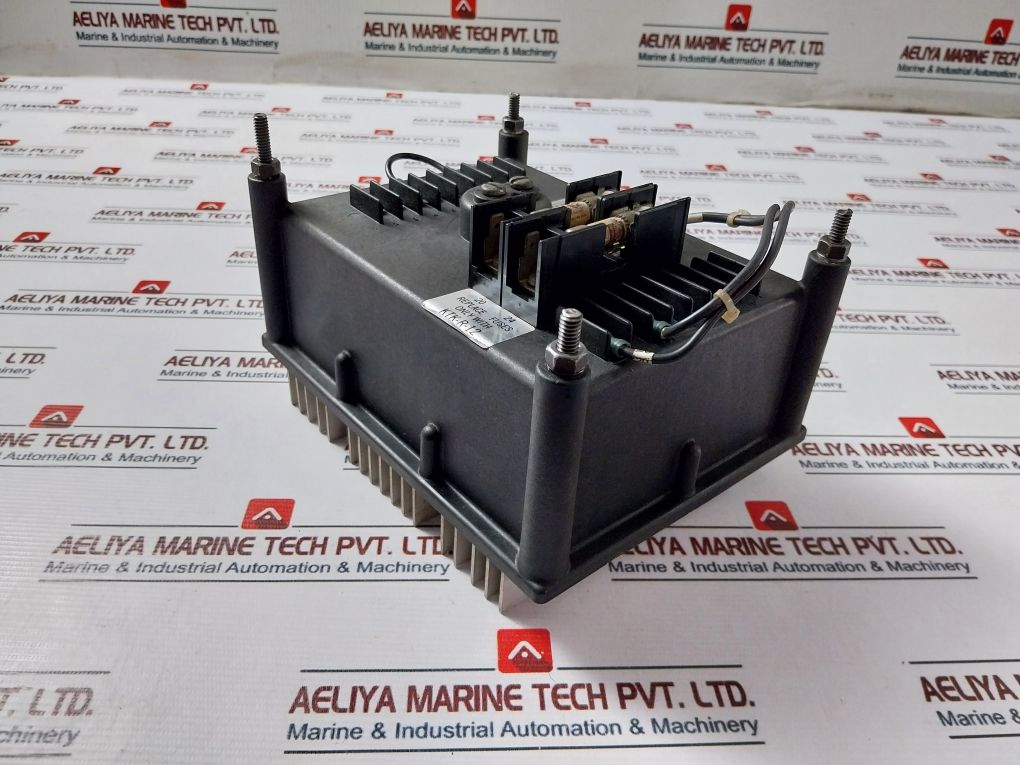 7E8261 Voltage Regulator 600V-30A