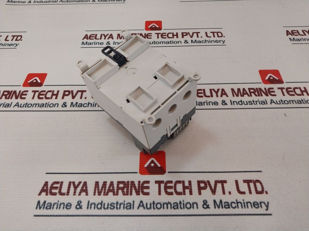 Abb 1Saj520000R0101 Universal Motor Controller 24Vdc