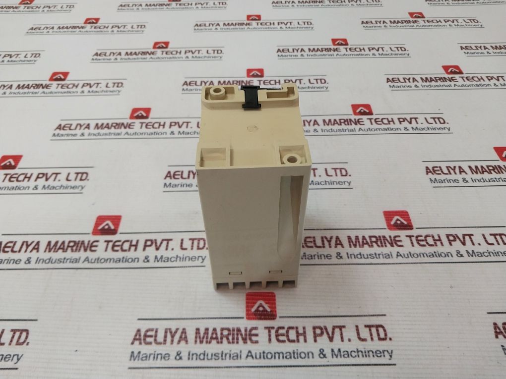 Abb 702244/804 Yu Delay Relay 110-127 Vac/Vdc