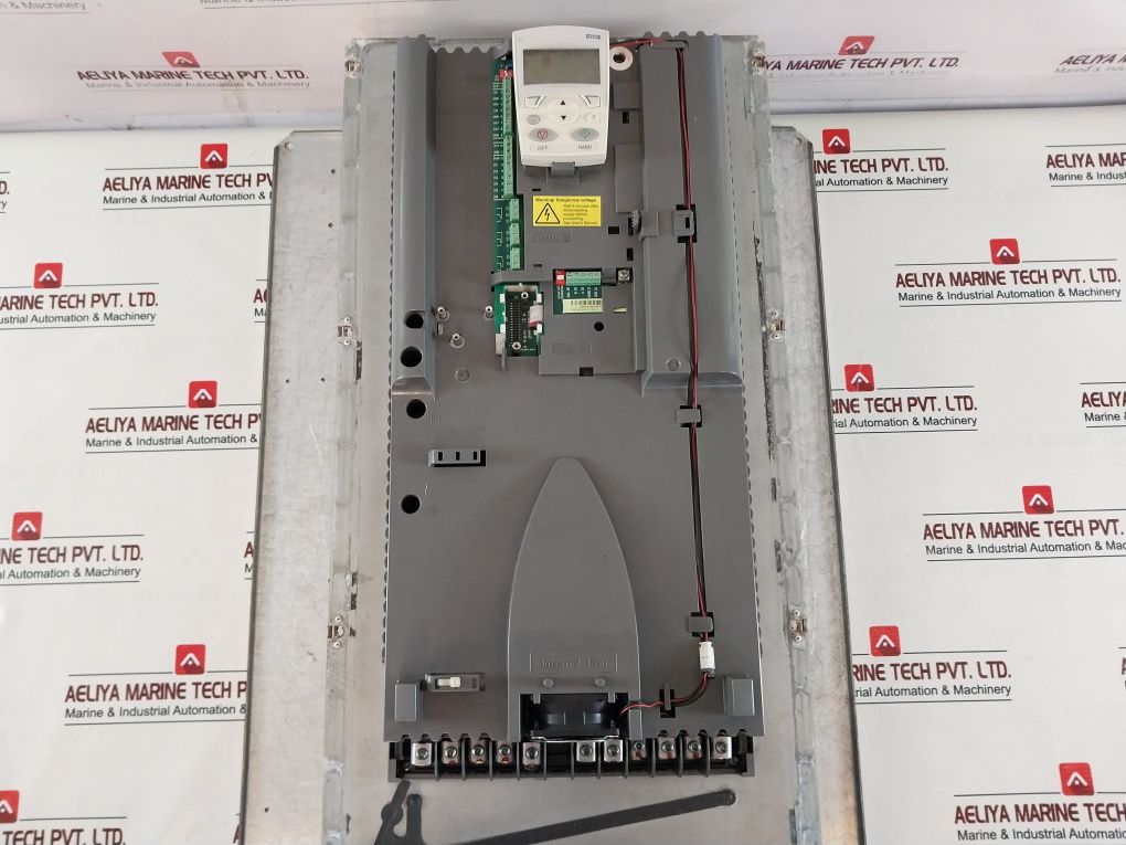 Abb Ach550-01-125A-4+B055