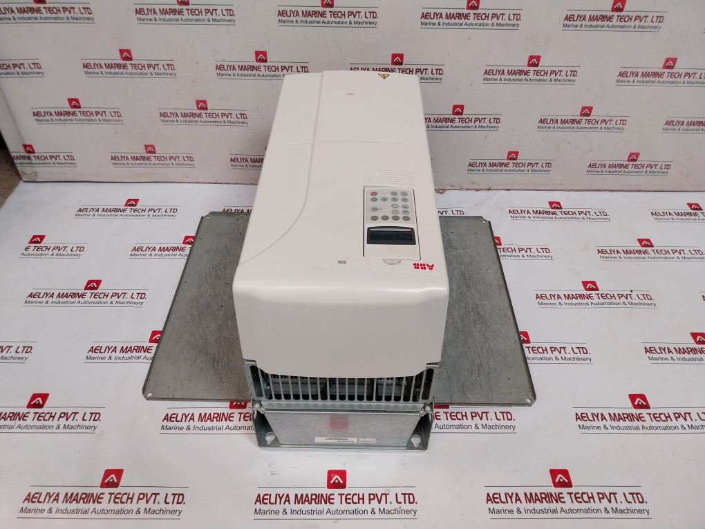 Abb Acs800-01-0140-5+C132 Drive