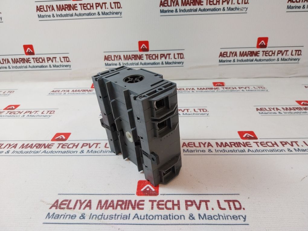 Abb Ot 160E3 Disconnect Switch 200A