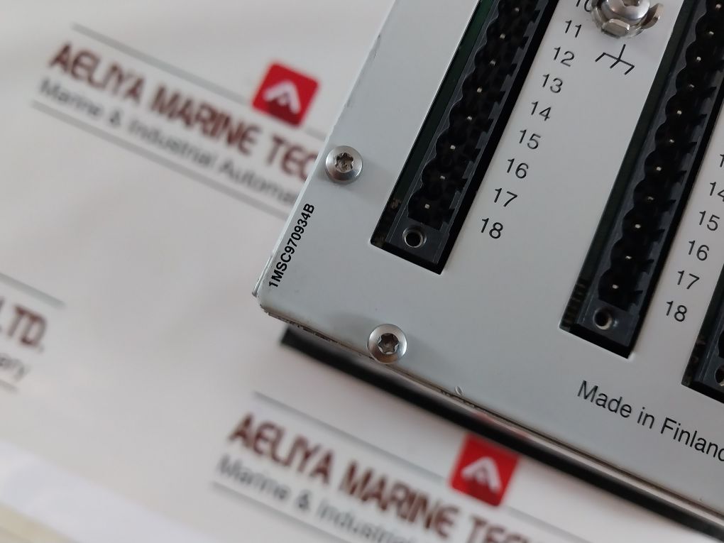 Abb Rem545 Machine Terminal Rem545Bg225Aaaa Rev.B