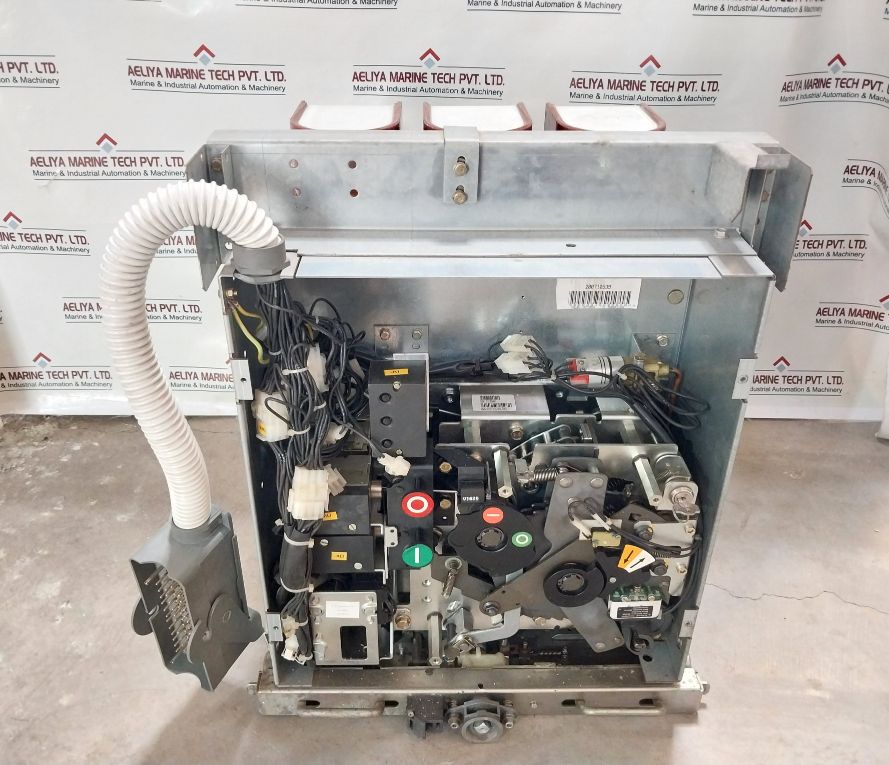 Abb Sf6, Hd4/W 12.06.32 Circuit-breaker Ve 250V Ca/Cc 630A 50/60 Hz