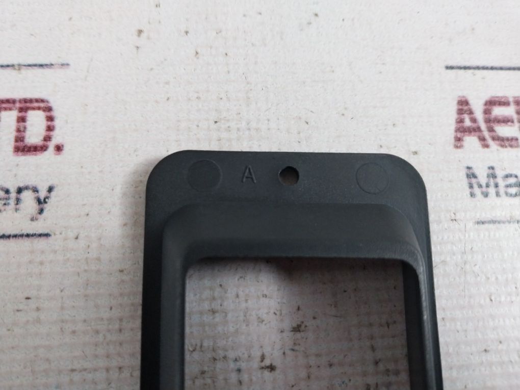 Abb Uxab 179064 R 071 Flange For The Compartment Door