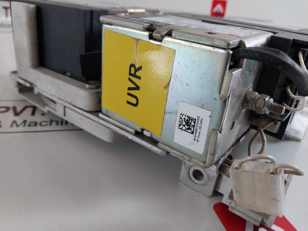 Abb Yu-1Sda038312R1 Undervoltage Release With Yo-1Sda038292R1 Yc-1Sda038302R1