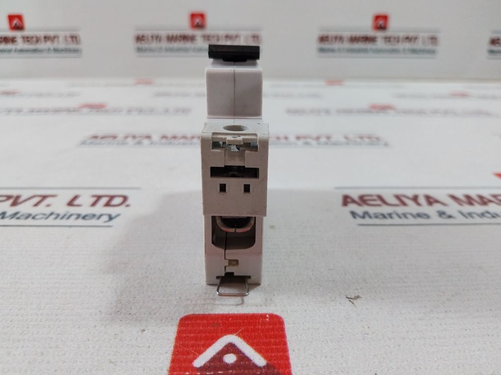 Aeg Elfa E81S Circuit Breaker