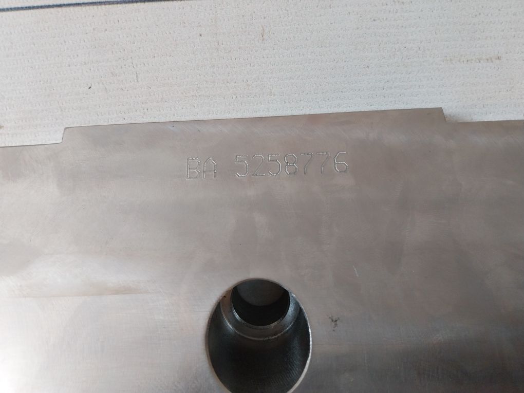 Aker Kvaerner Ba 5258776 Ball Runner Block
