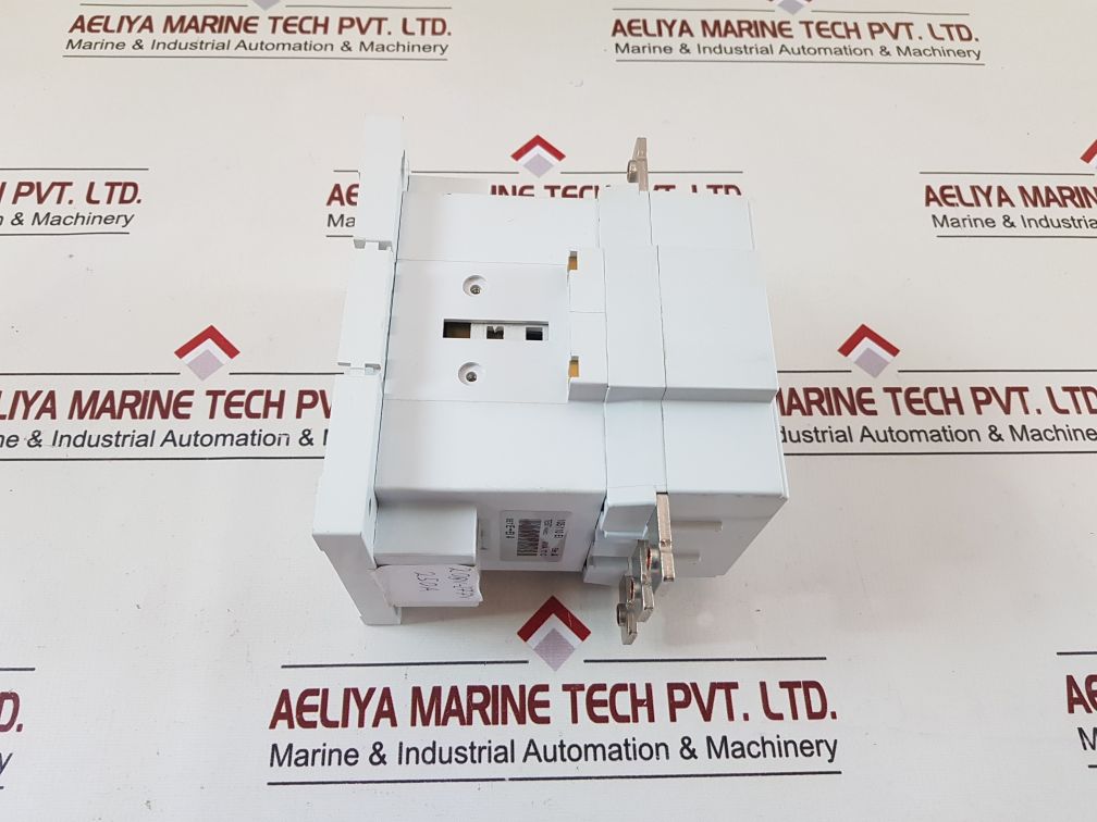 Allen-bradley 100-d110 Contactor Ser:A