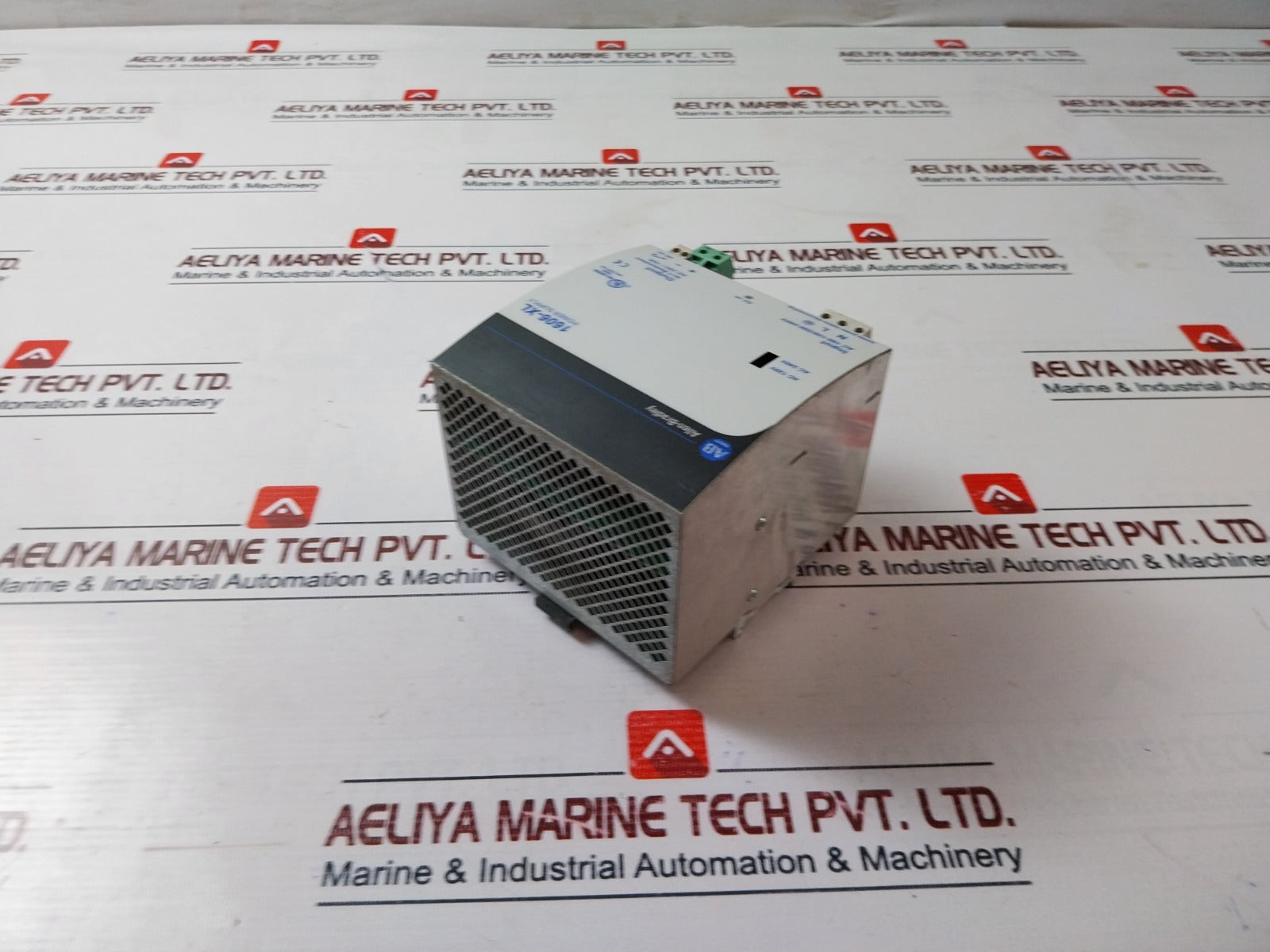 Allen-bradley 1606-xl240Dr Redundant Power Supply 6/2.8A 50-60Hz