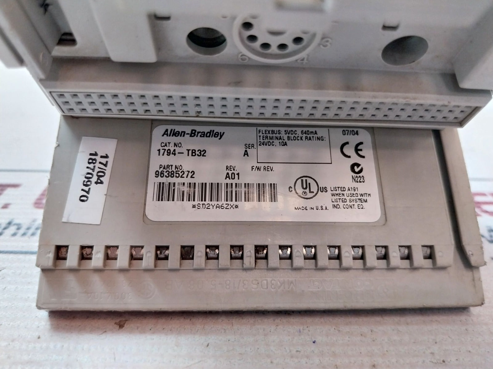 Allen-bradley 1794-tb32 Terminal Base