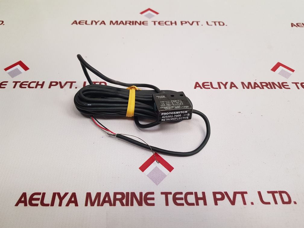 Allen-bradley 42Smu-7000 Ser: B Retroreflective Proximity Sensor