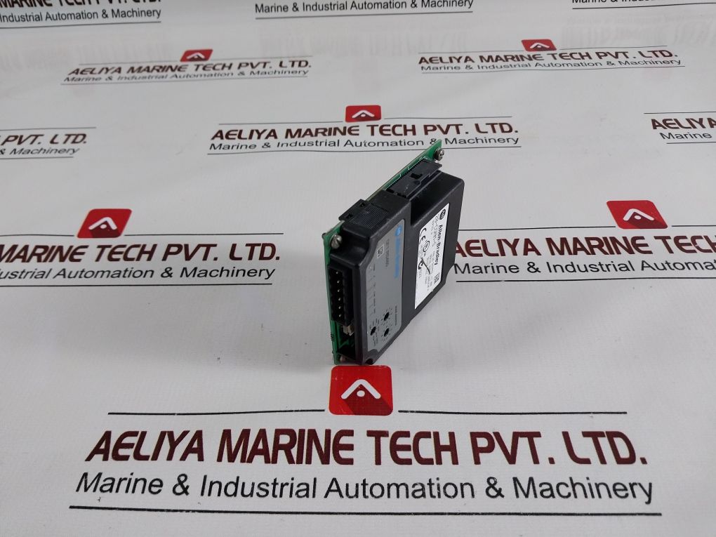 Allen-bradley 20-comm-s Communication Adapter