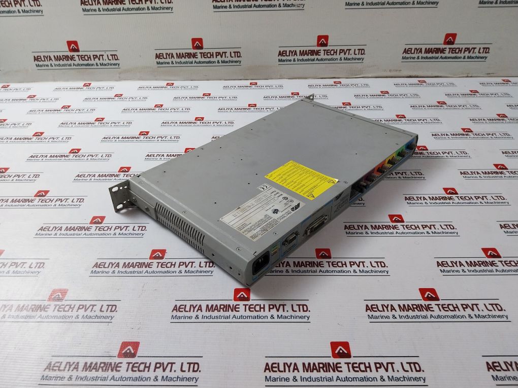 Allied Telesyn At-3606F/St 6 Port Ethernet Hub/Repeater 50/60Hz