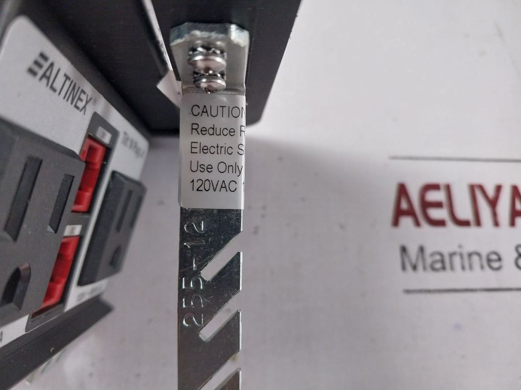 Altinex Tnp151 2 2 Network And Po Tilt ‘N Plug Jr. Interconnect Box