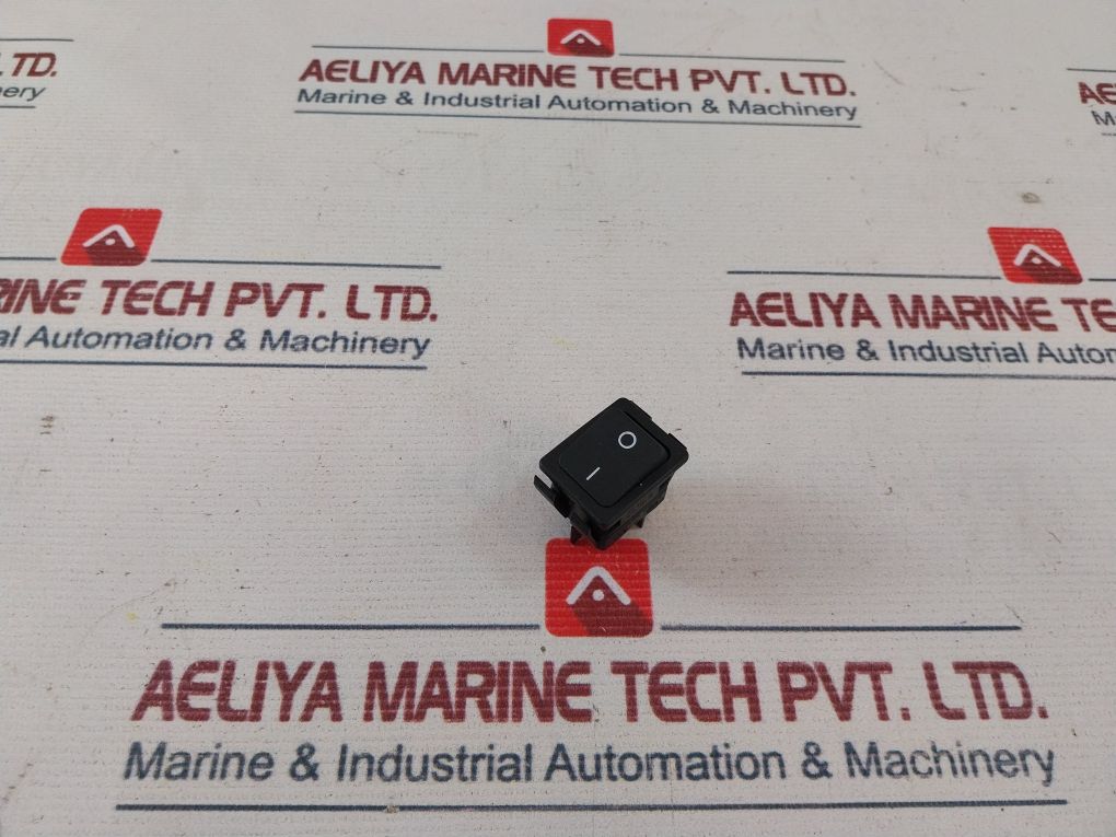 Arcolectric 60 20A Rocking Switch 250V