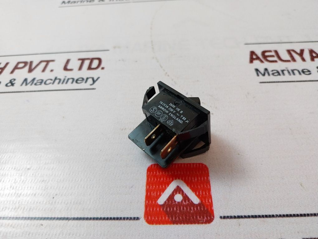 Arrow 2600 11E B Rocking Switch