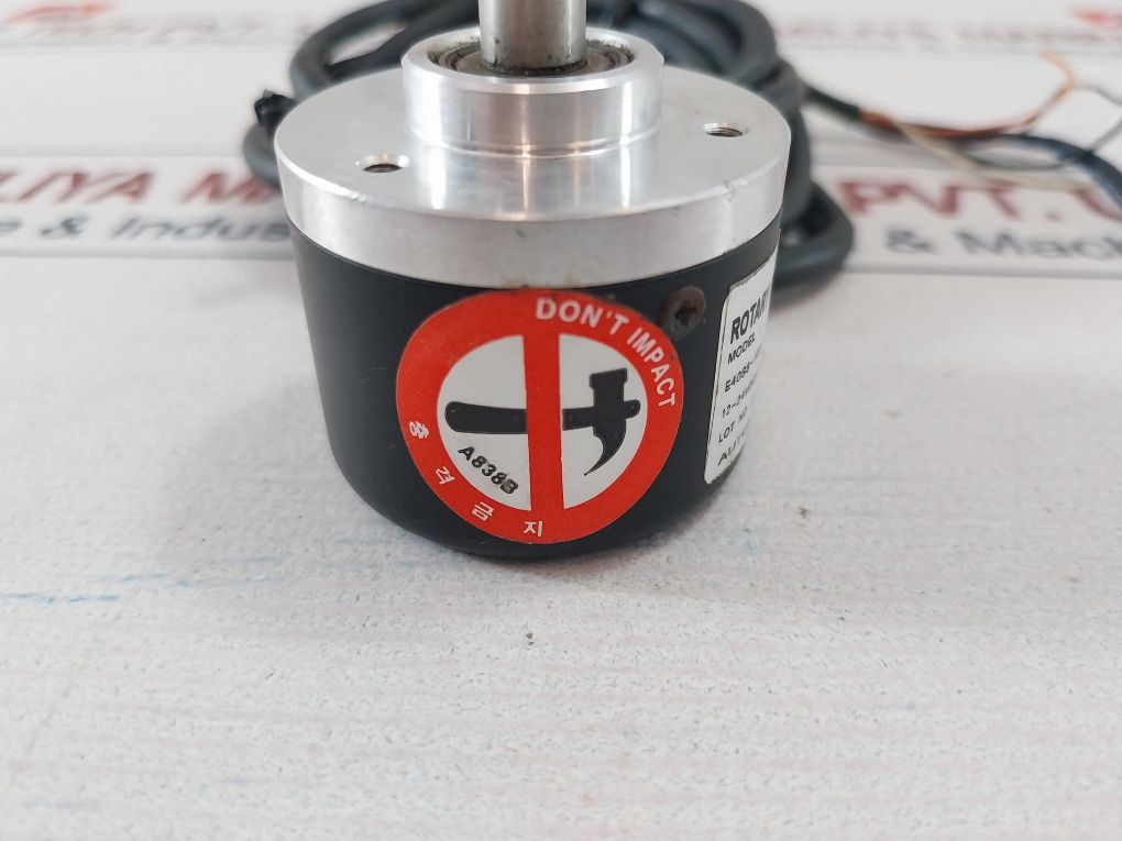 Autonics E40S8-100-3-t-24 Rotary Encoder 12-24Vdc