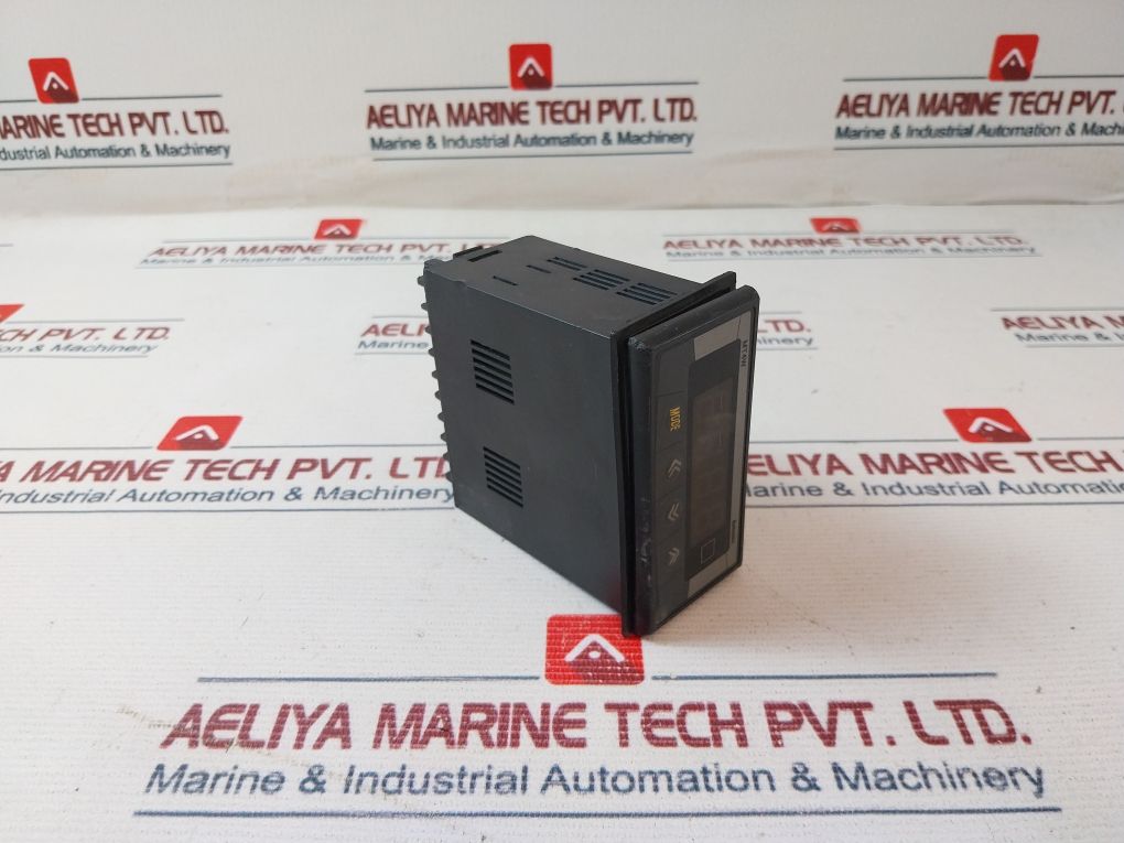 Autonics Mt4W-dv-4N Panel Meter 100-240Vac 5Va