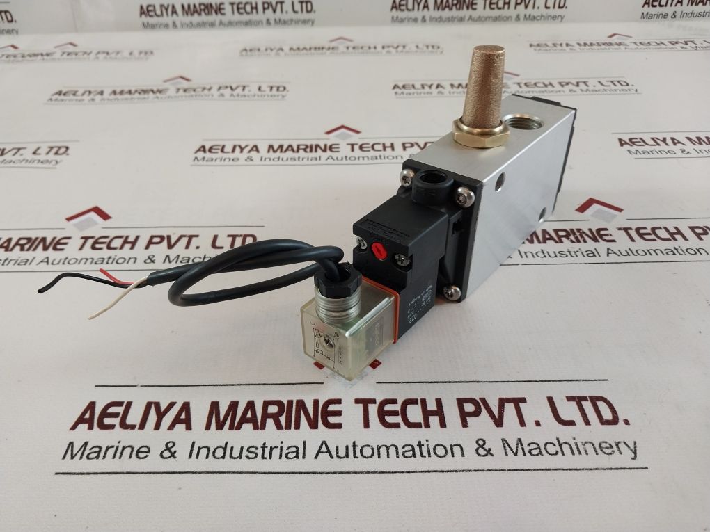 Bosch/Rexroth 5724555202 Solenoid Valve