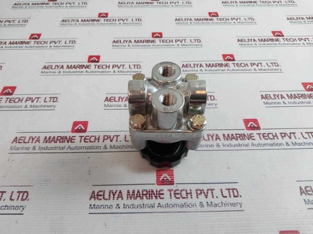 Barksdale Valve 9001-m-e 4-way 3 Position Air Valve 2720568-01