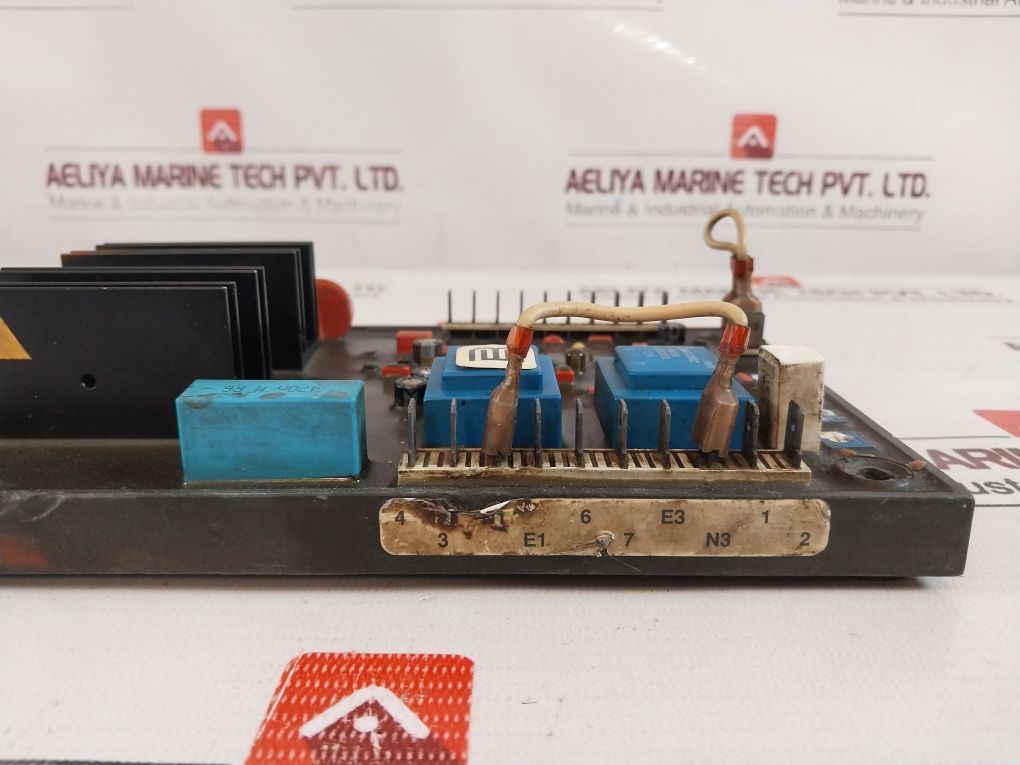 Basler Electric Aec63-7 Analog Excitation Controller 190-277 Vac, 50-400Hz