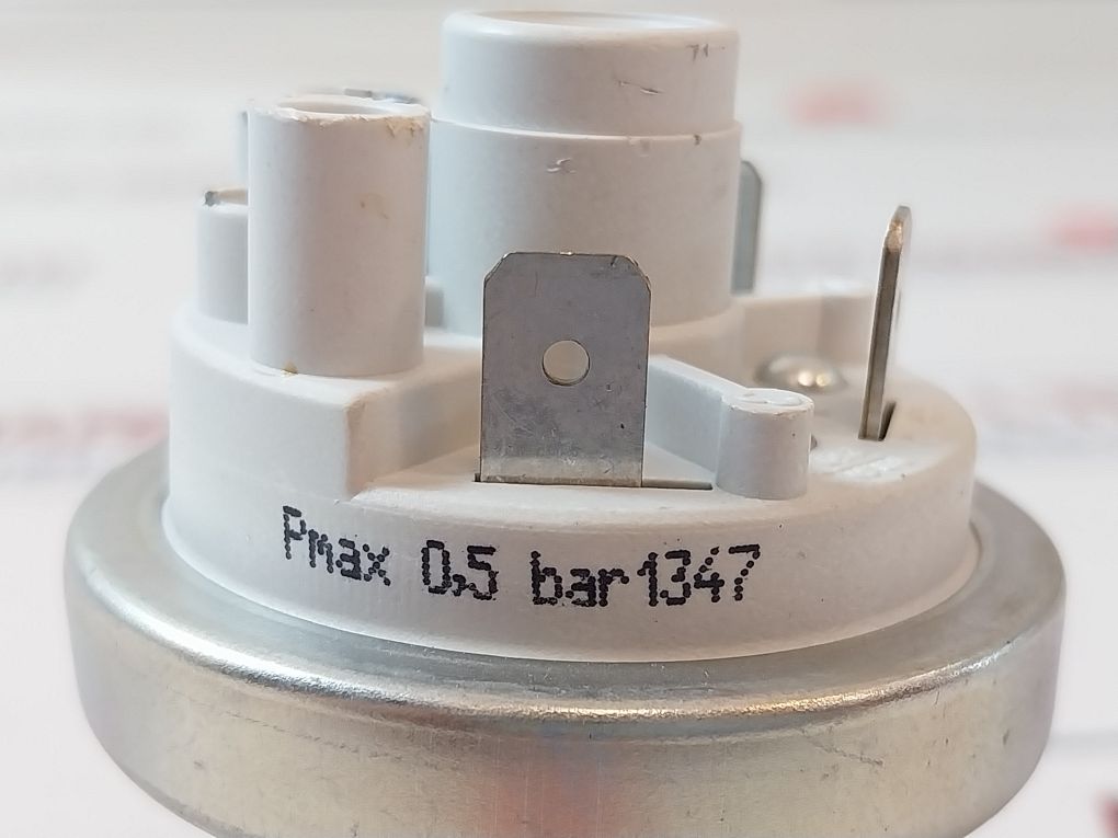 Beck Sensortechnik 901 Pressure Switches