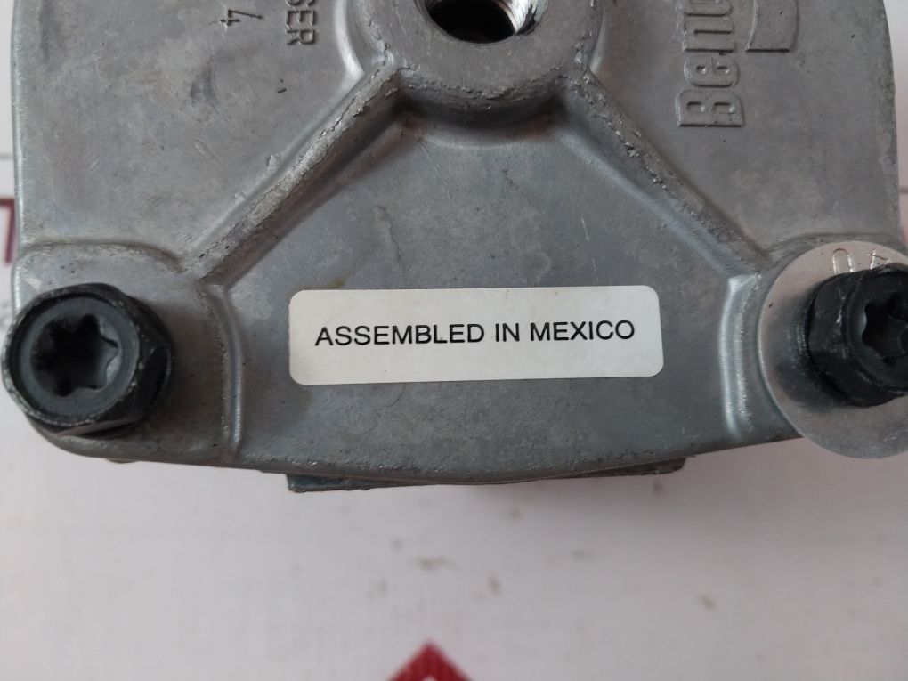 Bendix T-294866-d 2 Way Relay Valve