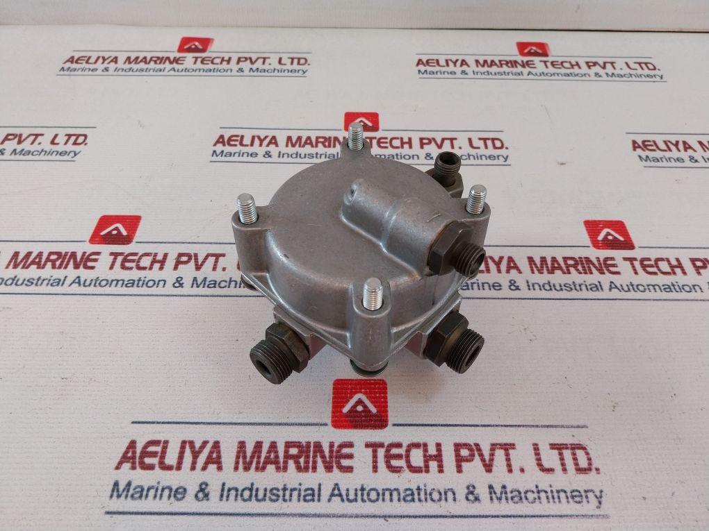 Bosch 0 481 026 005 Pneumatic Relay Valve