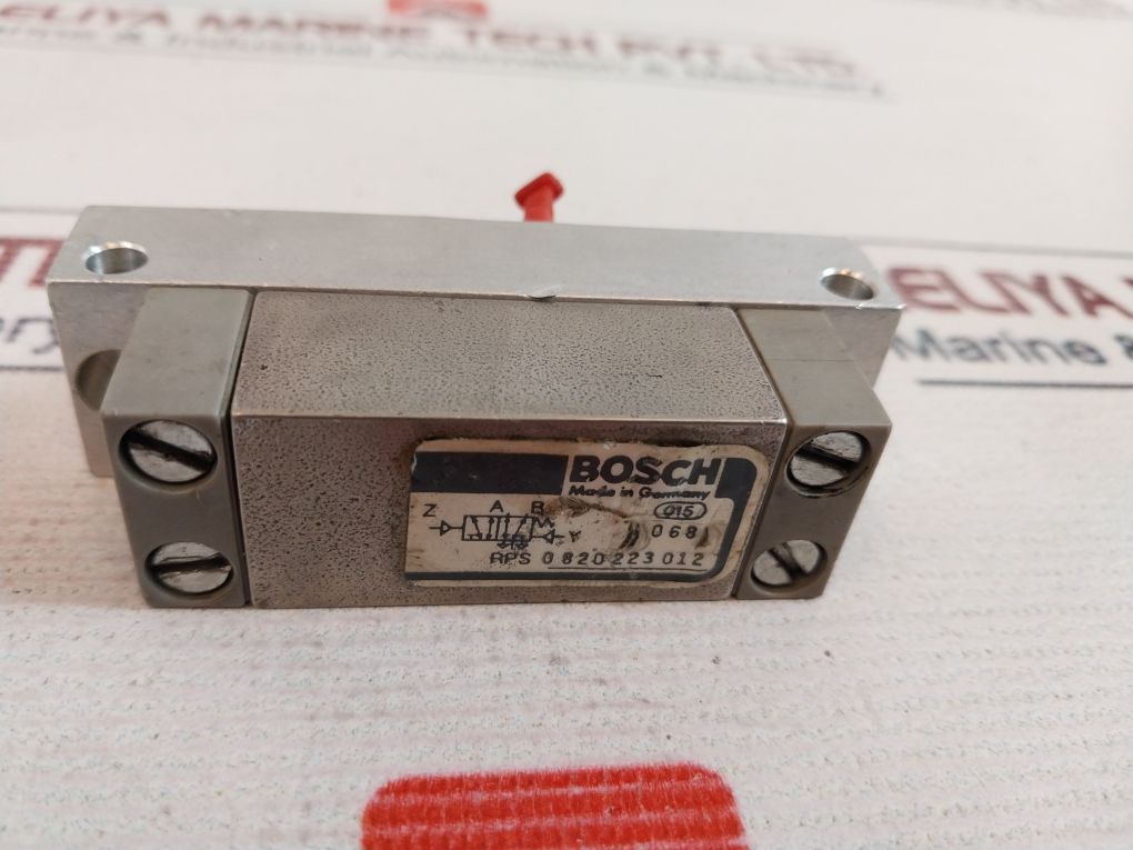 Bosch 0 820 223 012 Solenoid Valve